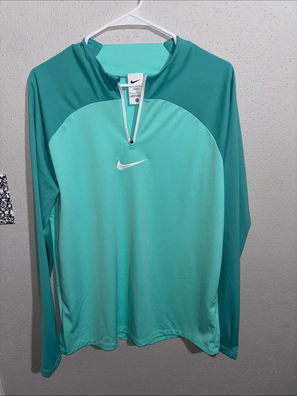 Nike Dri-FIT Academy Pro Soccer Drill Top (size Large)